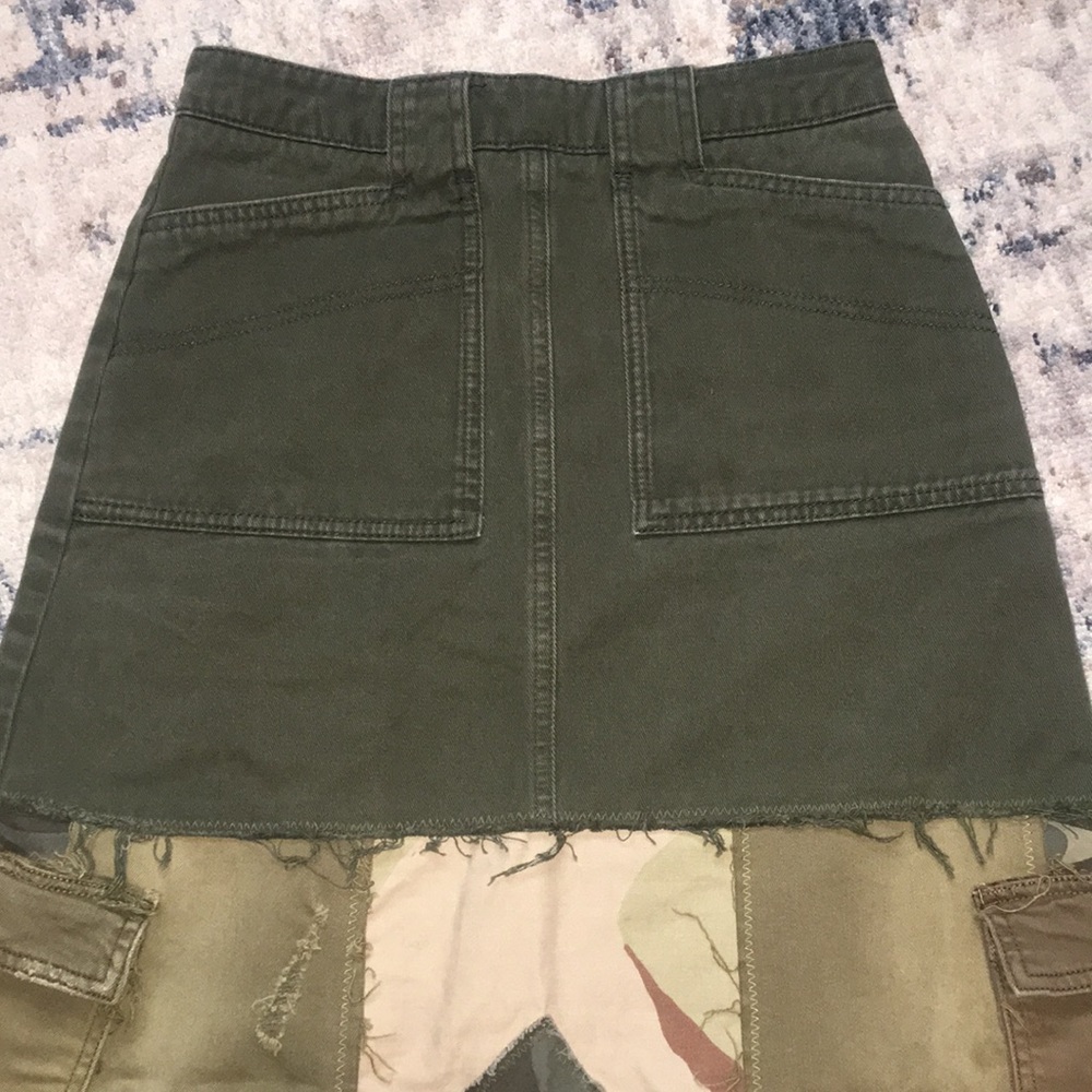 Upcycled patched BDG free people mountaineer camouflage military army camo skirt - Picture 4 of 16
